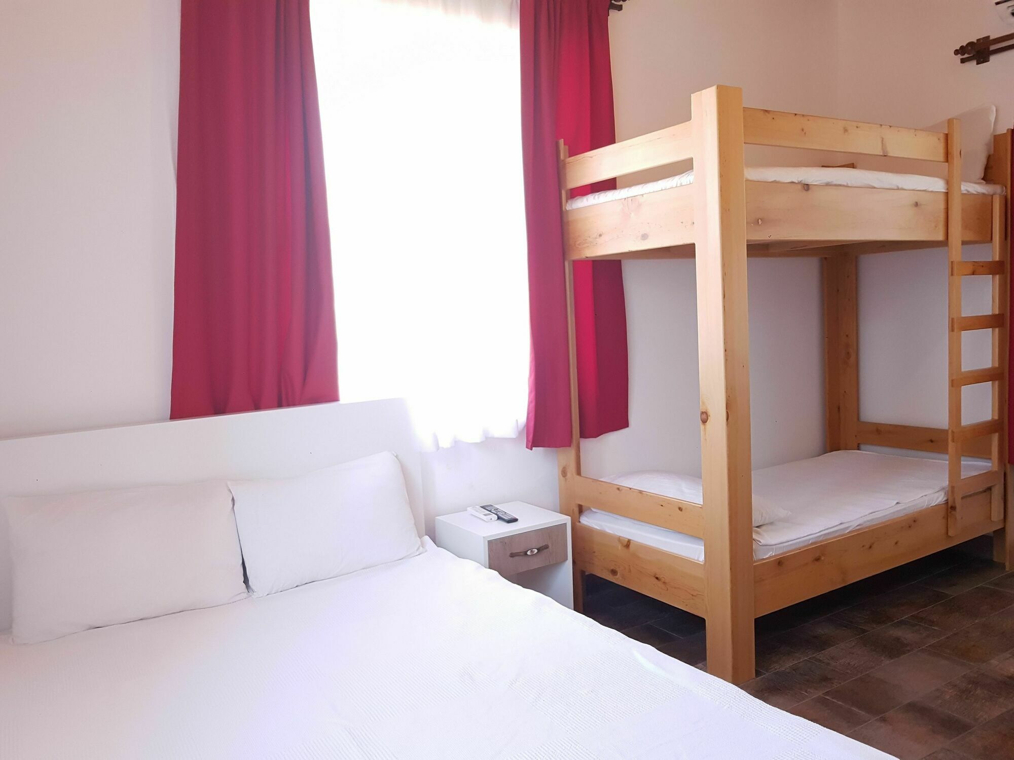 Umet Apart Hotel Antalya Bagian luar foto